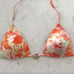 DONATING THIS WEEK IF NOT SOLD!!! Victoria’s Secret push up triangle bikini top